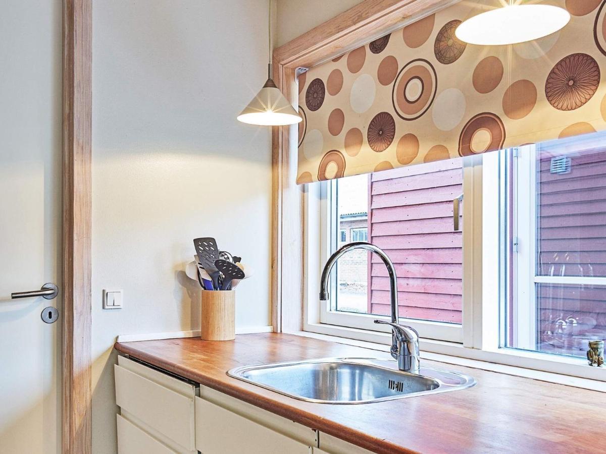 8 Person Holiday Home In Gudhjem Eksteriør bilde